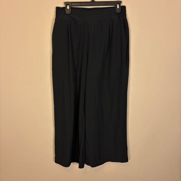 Quince Black High Waisted Wide Leg Cropped Pull On Pants Large - Picture 1 of 9